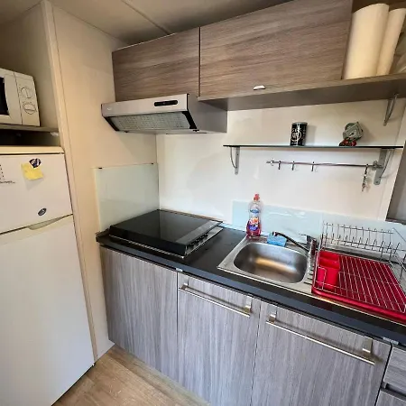 Bungalow Luxe 3 Surplombant Le Golf De St Tropez Camping *